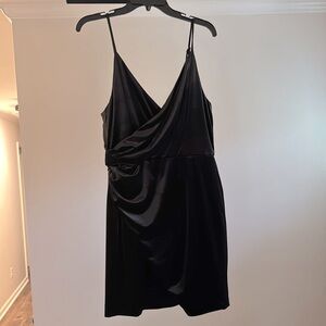Gianni Bini Chic Black Dress